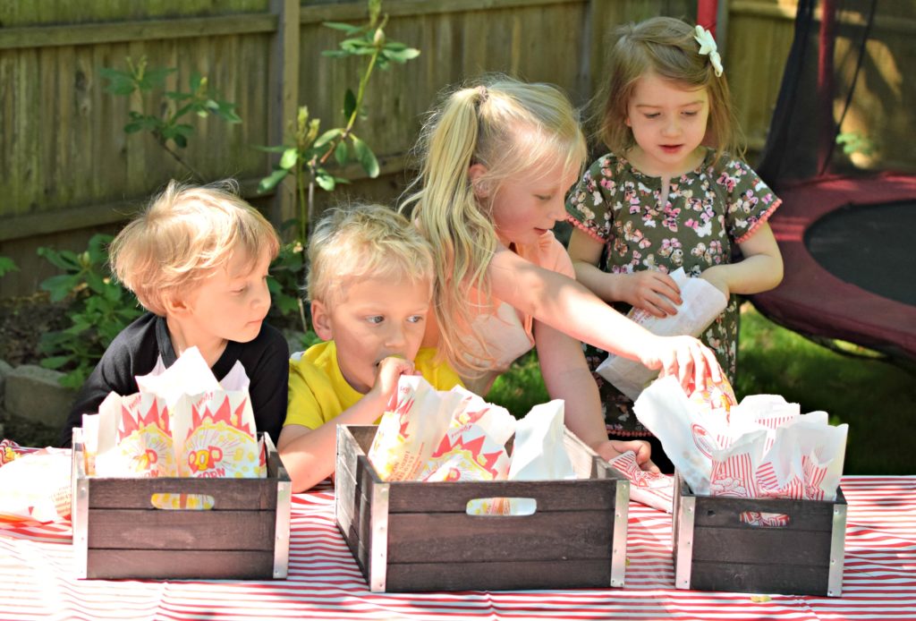 Carnival theme party | Carnival Party ideas | Kids Birthday Ideas | Boy Birthday Party | Girl Birthday Party | Gender Neutral Birthday | Carnival Decor | How To Carnival Birthday | Circus Birthday Ideas