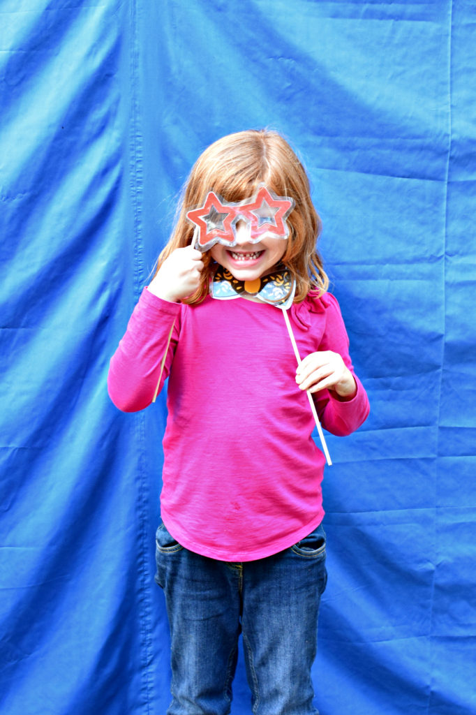 Oktoberfest Party | How to throw and Oktoberfest Party | Beer Party | Beer Tasting Party | Fall Party Ideas | Oktoberfest Party Ideas | Octoberfest Party | Oktoberfest Party Theme | Oktoberfest Theme | Adult Party ideas | Men's Birthday Ideas | Mens Party ideas | Outdoor Party Ideas | Outdoor Party theme | Easy oktoberfest party | Simply Oktoberfest Party