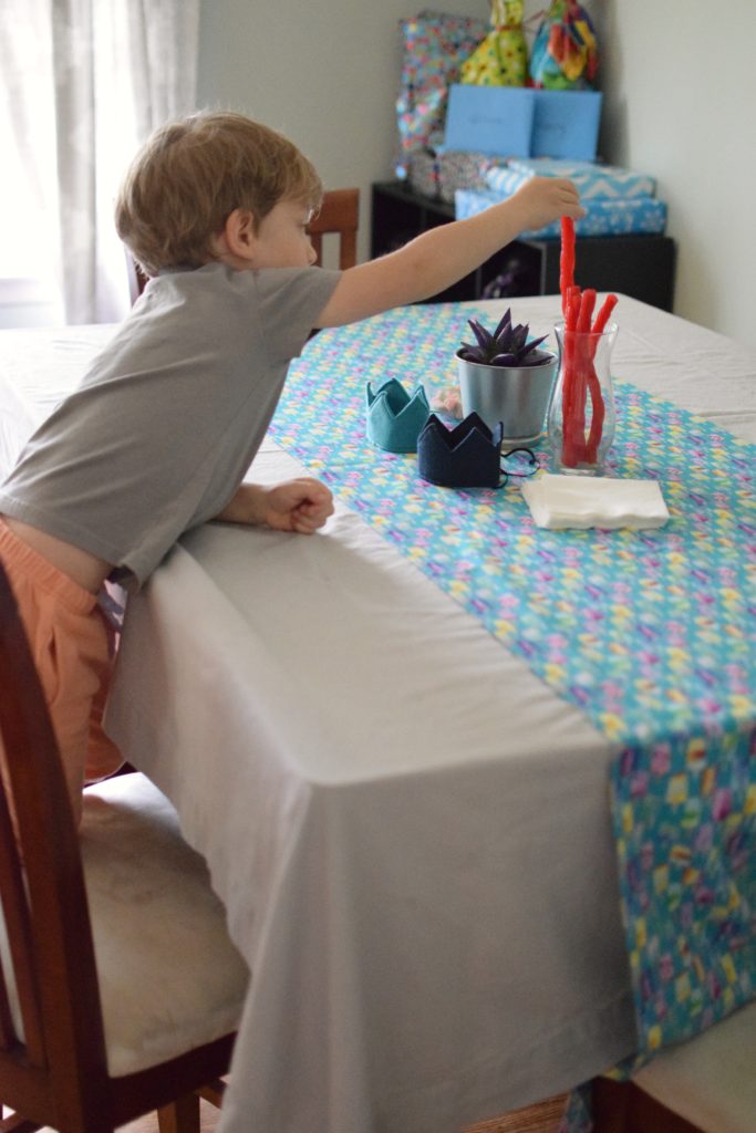 Popsicle Party, Popsicle theme, Popsicle party theme, party theme, summer party theme, gender neutral party theme, summer party, summer party theme, ice cream party, ice cream party theme, popsicle party decorations, ice cream party decorations, boy birthday party, girl birthday party, party decorations, birthday banner, birthday garland, kid party theme, kids birthday, boy theme, girl theme, summer party themes